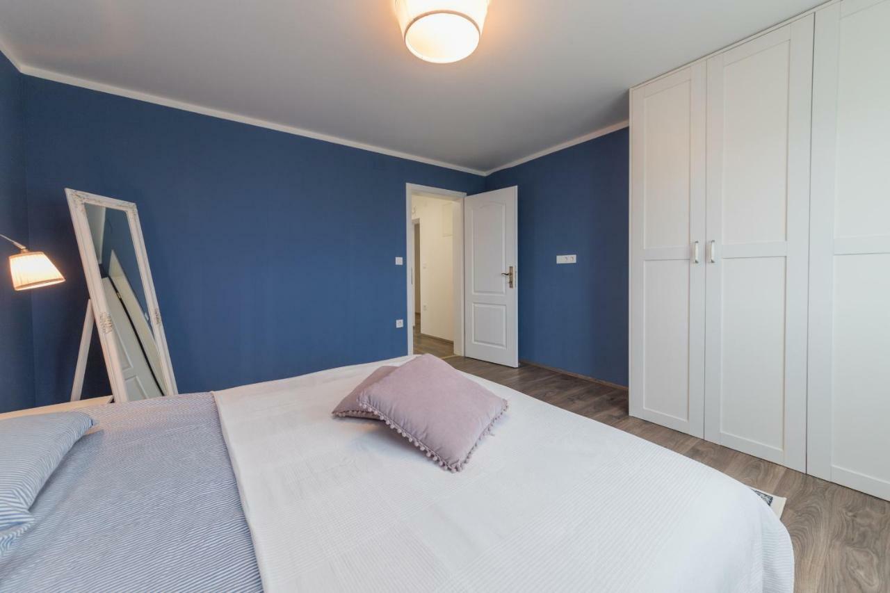 Apartmani Zara Затон Екстер'єр фото