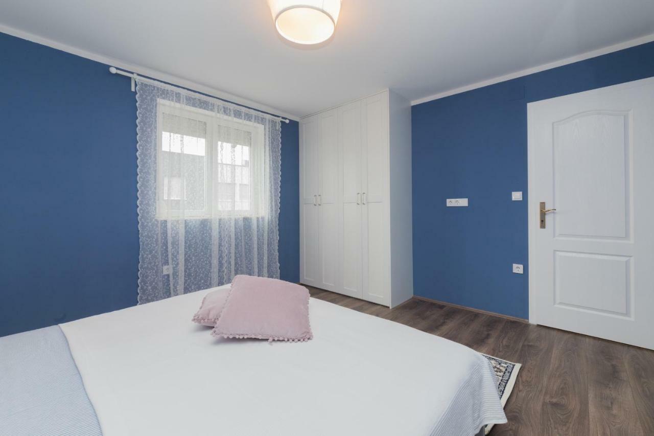 Apartmani Zara Затон Екстер'єр фото