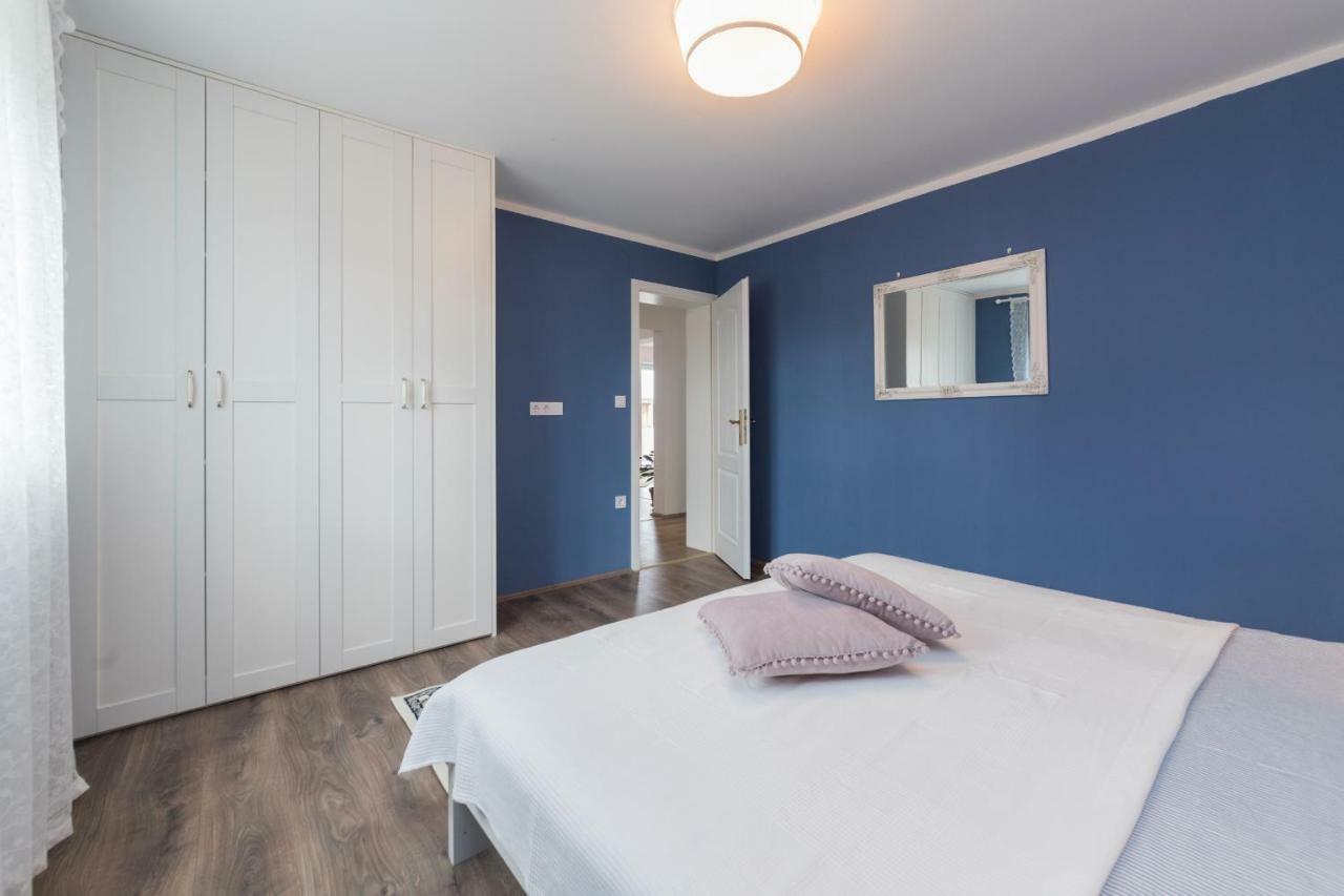 Apartmani Zara Затон Екстер'єр фото