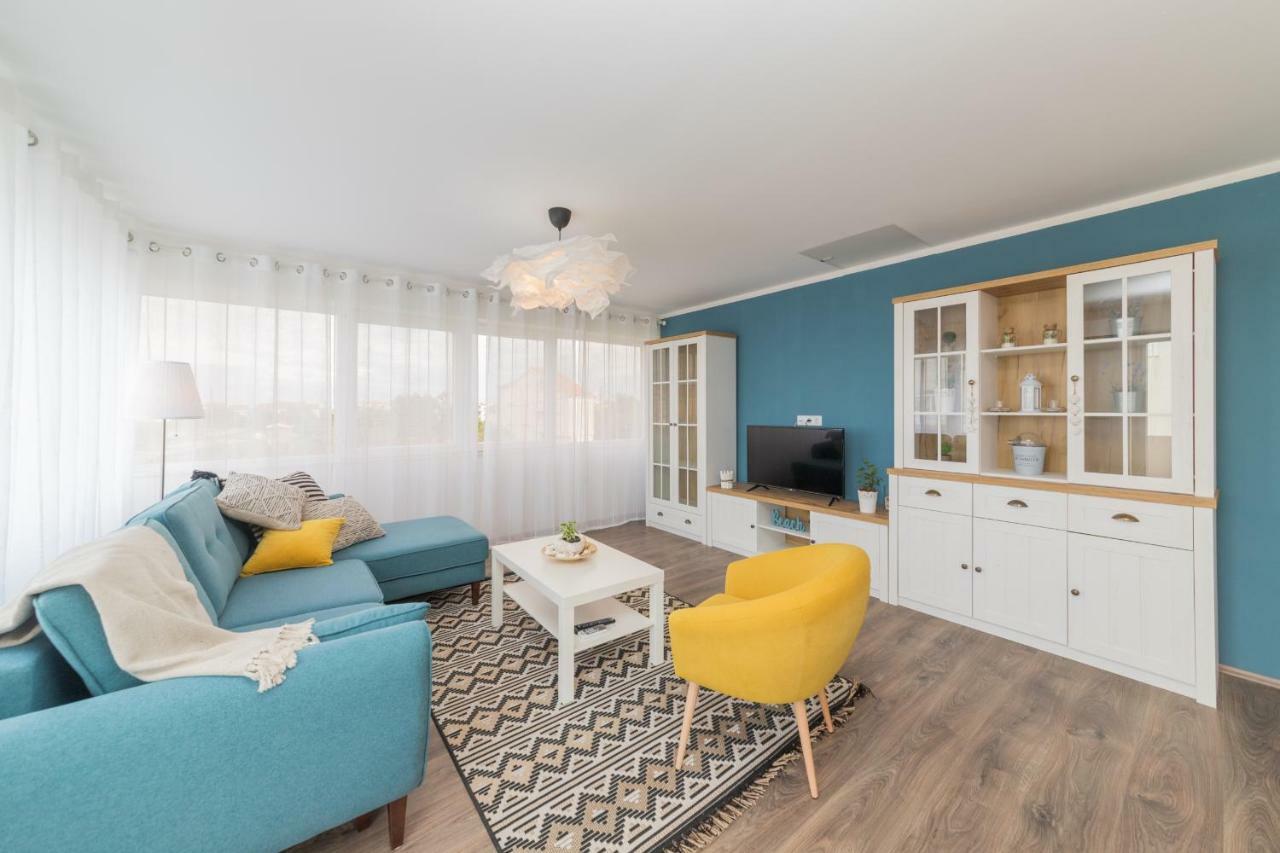 Apartmani Zara Затон Екстер'єр фото